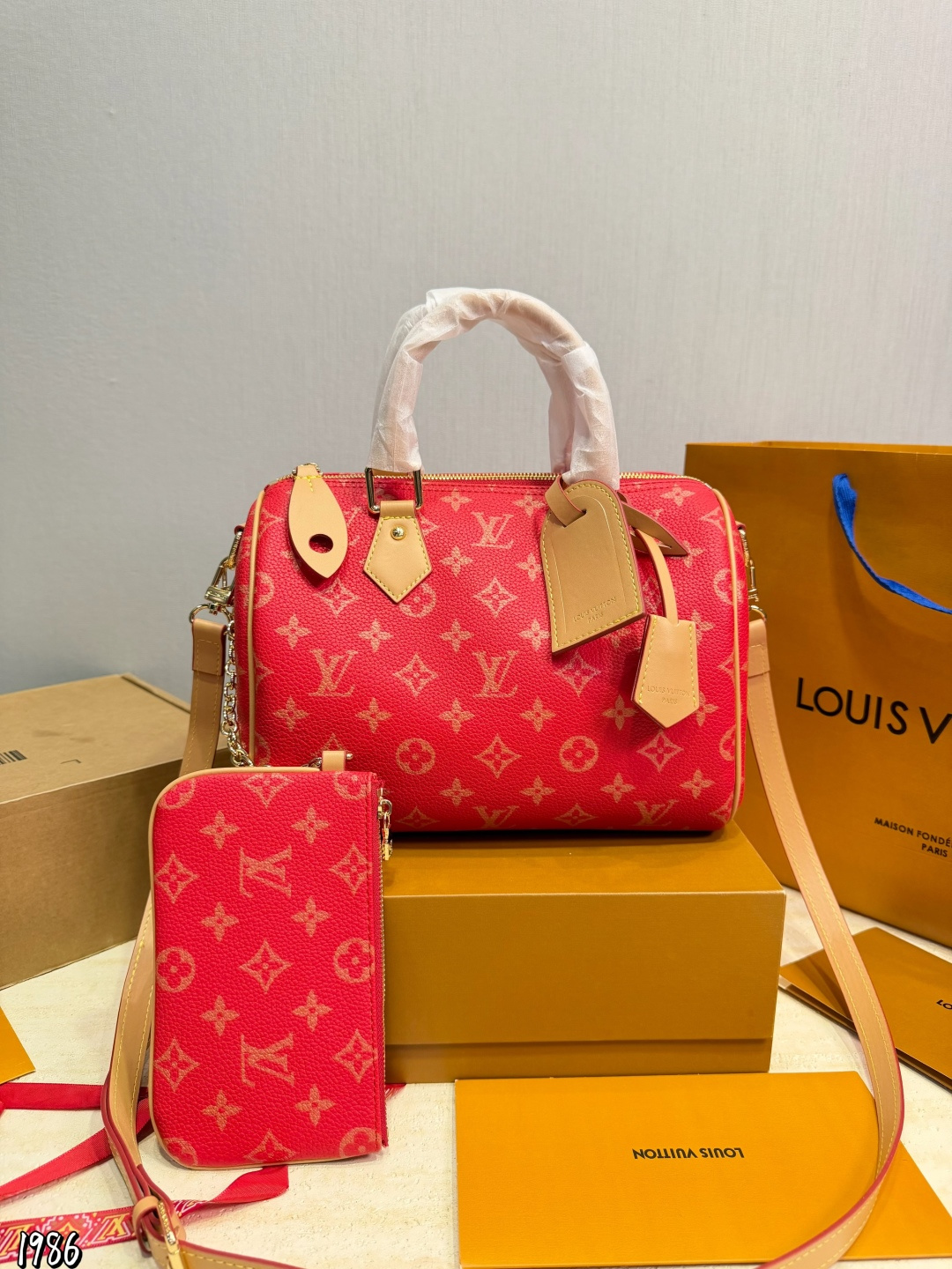 Louis Vuitton LV Speedy Pillow Bag Gift Box Included | Luxury Designer Fashion Accessory